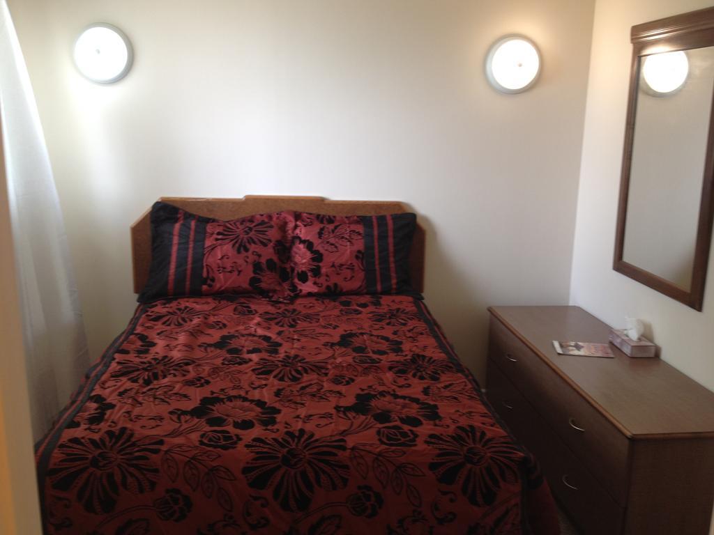 The Capri Motel Виннипег Экстерьер фото